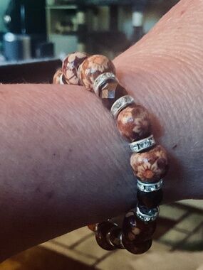 Sparkled Brown